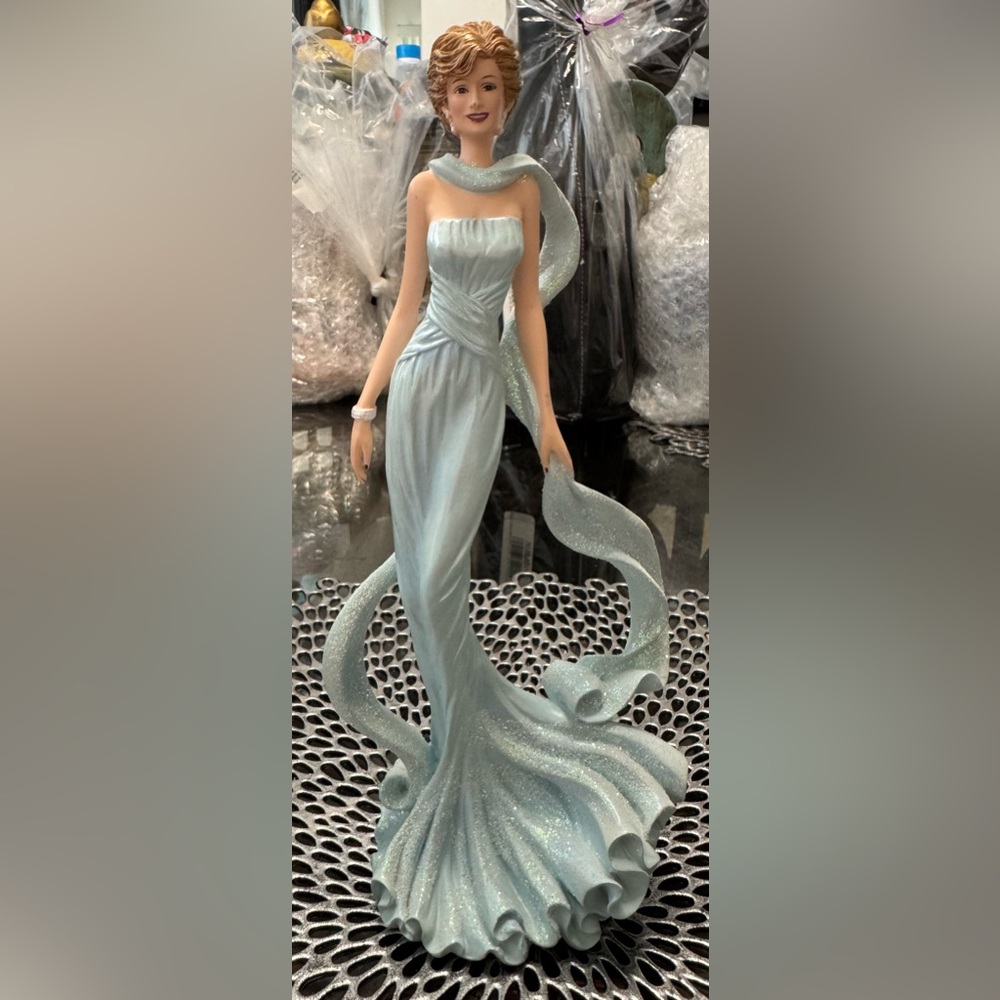 Diana Princess Of Our Hearts Collection Classic Sophistication Hamilton Collect